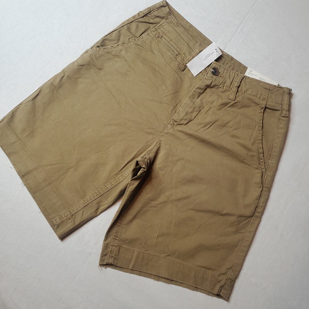 American Eagle Outfitters Men's Size 28 NWT Flex Lived-In 9" Khaki Shorts Tan